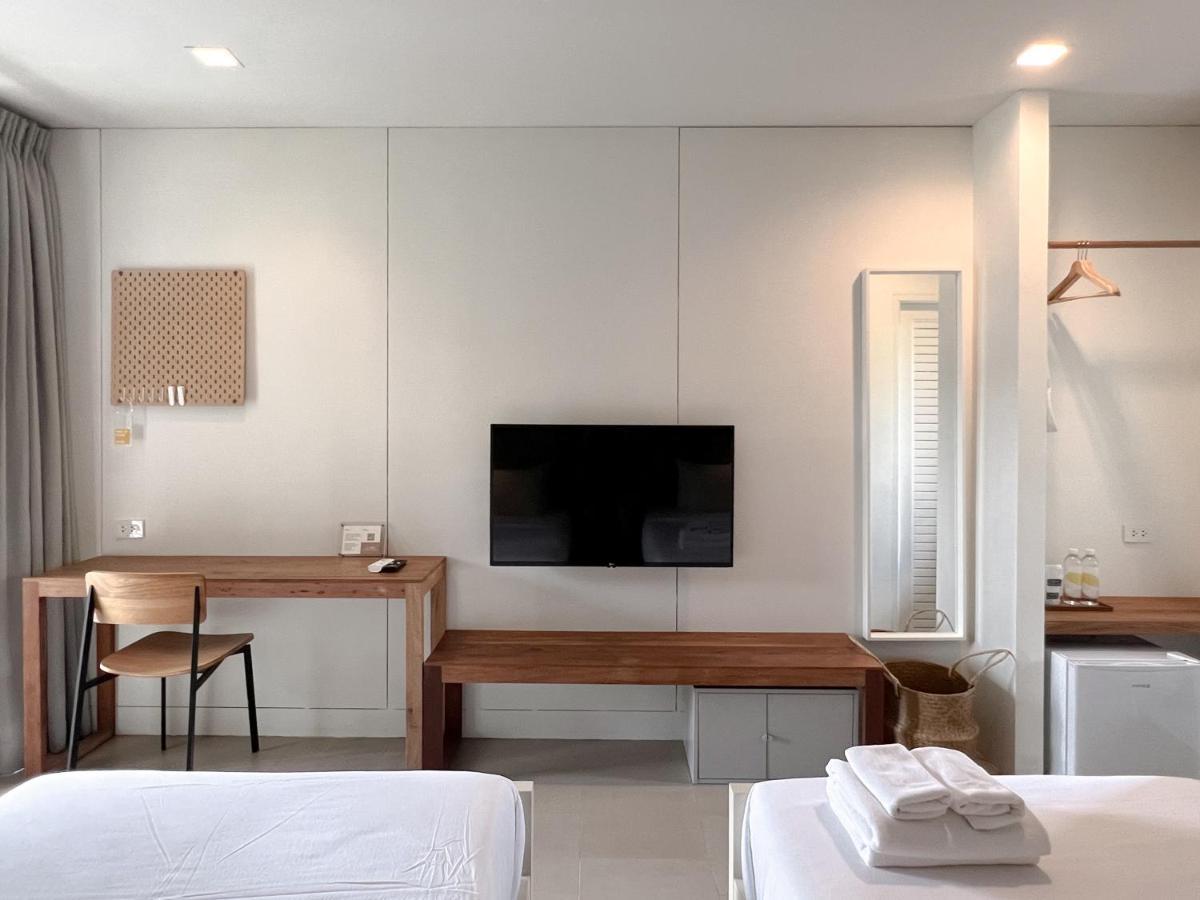 Sunkiss Hotel Банкок Екстериор снимка