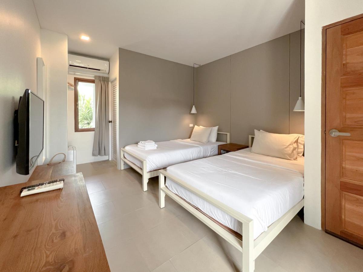 Sunkiss Hotel Банкок Екстериор снимка