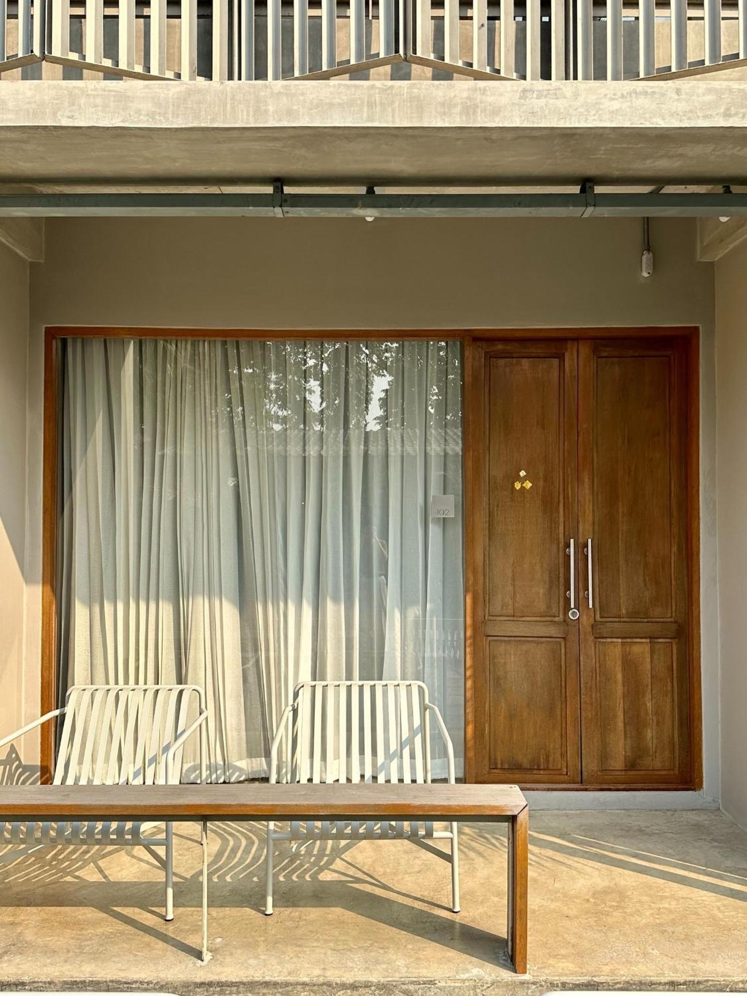 Sunkiss Hotel Банкок Екстериор снимка